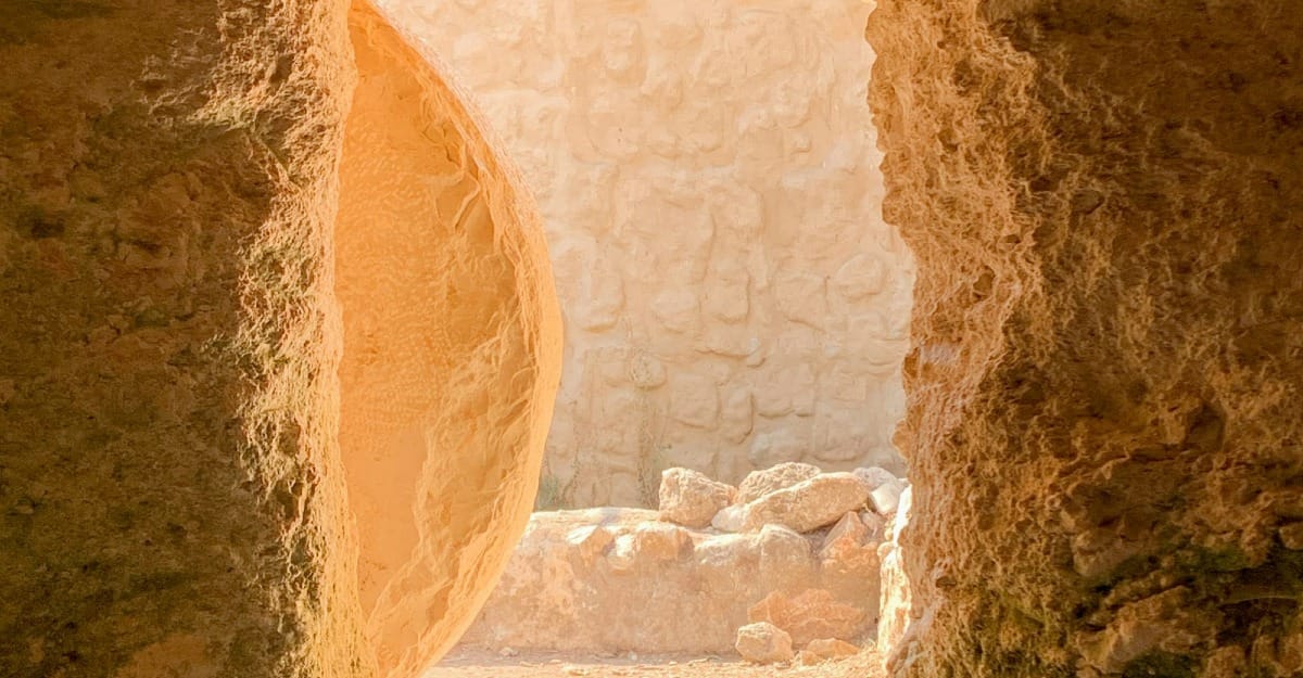 Apakah Yesus Benar-Benar Bangkit dari Antara Orang Mati?