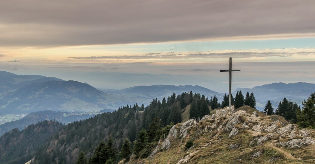 Yesus Sang Kurban yang Sejati